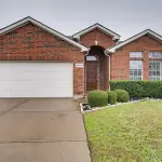 9209 Vineyard Lane, Fort Worth